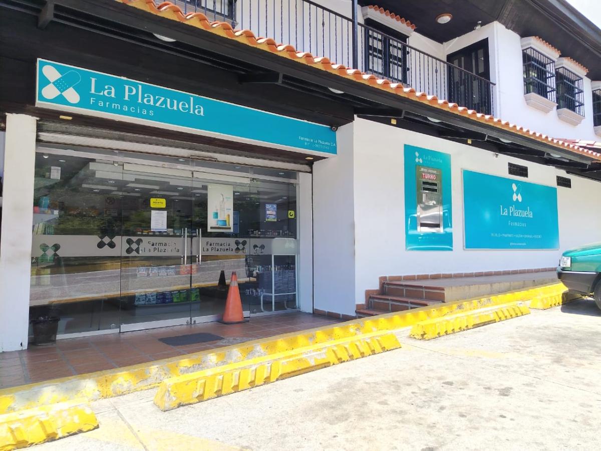 Farmacia La Plazuela, C.A