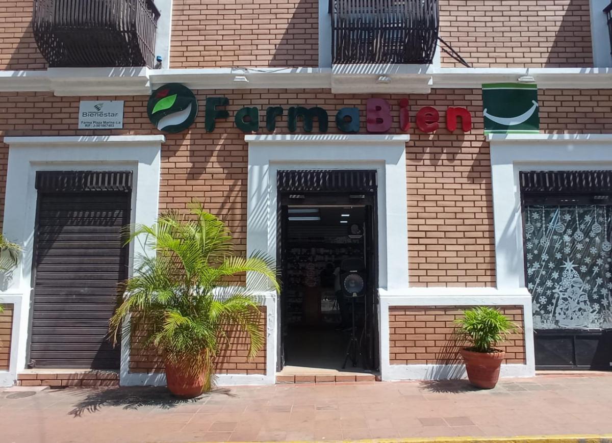 Farmabien C.C. Plaza Marina